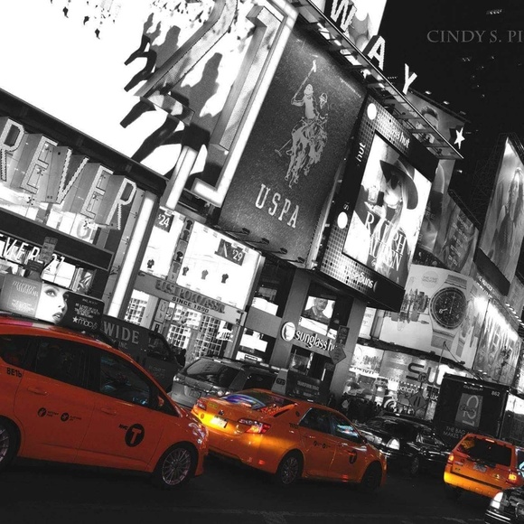 Meet your Posher, Cindy - Picture 7 of 8